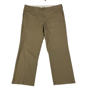 Lee Mens Pants Motion Comfort Khakis Size 42x30 (42x29½ fit) Straight Fit Chino